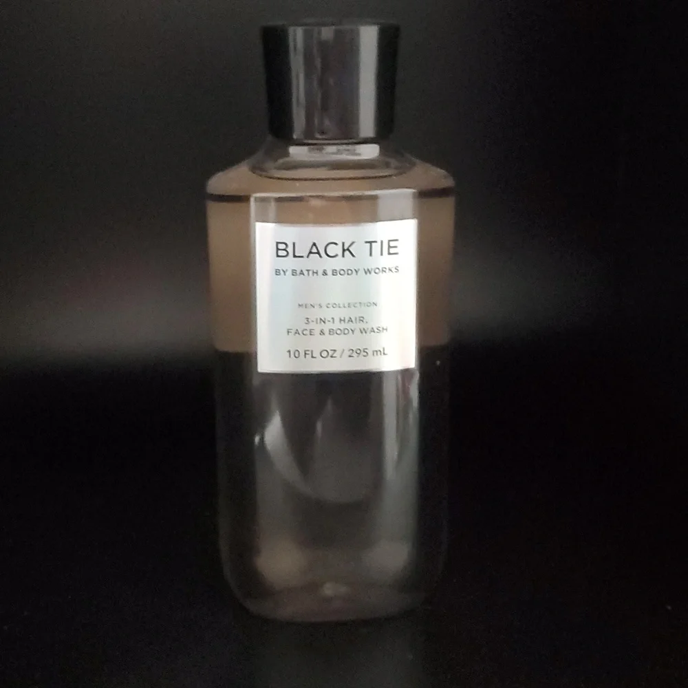3pc Bath&Body Works Black Tie 3-in-1 Body Wash,Body Lotion & Body Spry